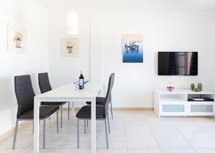 Arco Iris On The Sea With Pool شقة